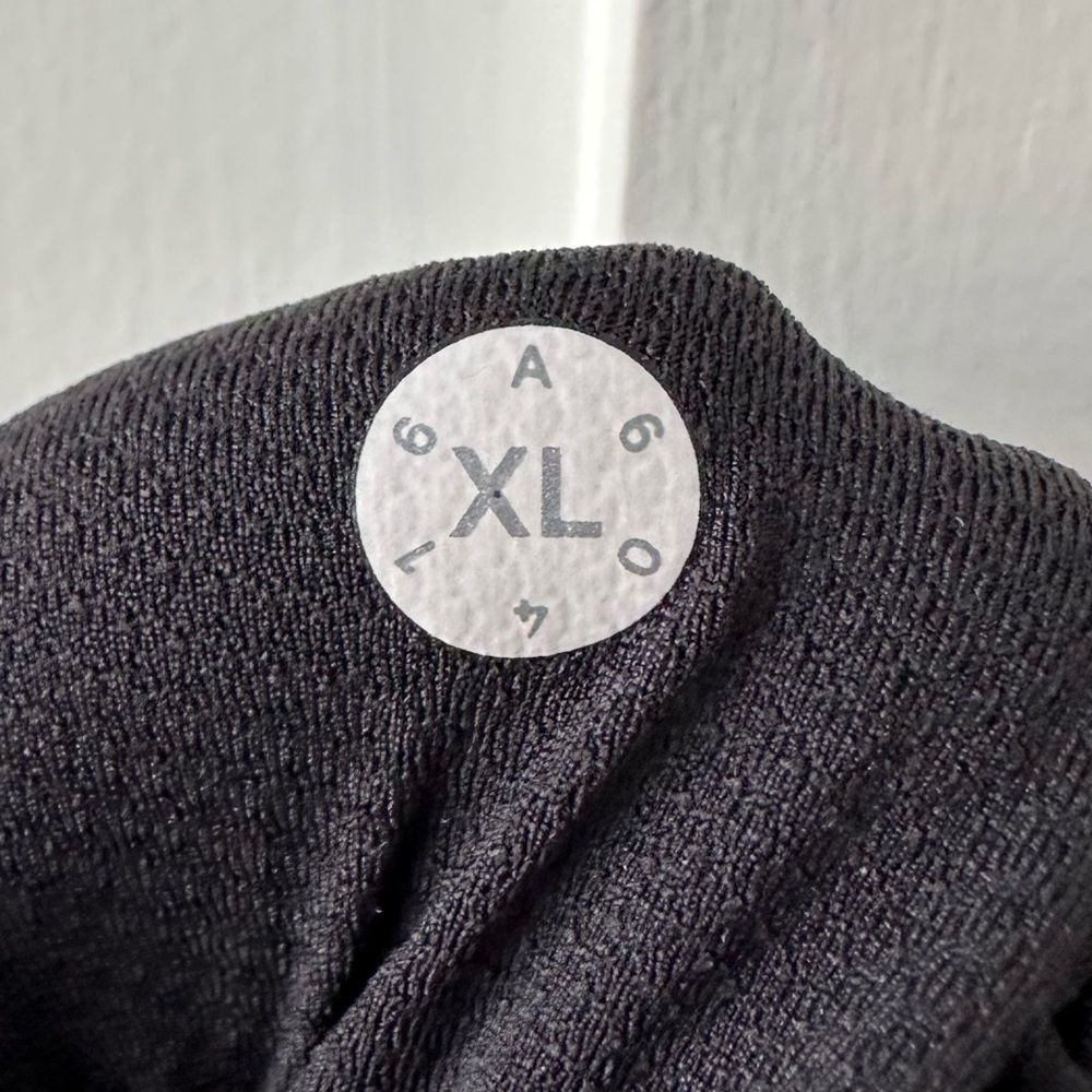 LULULEMON grey discipline pant - Picture 8 of 8